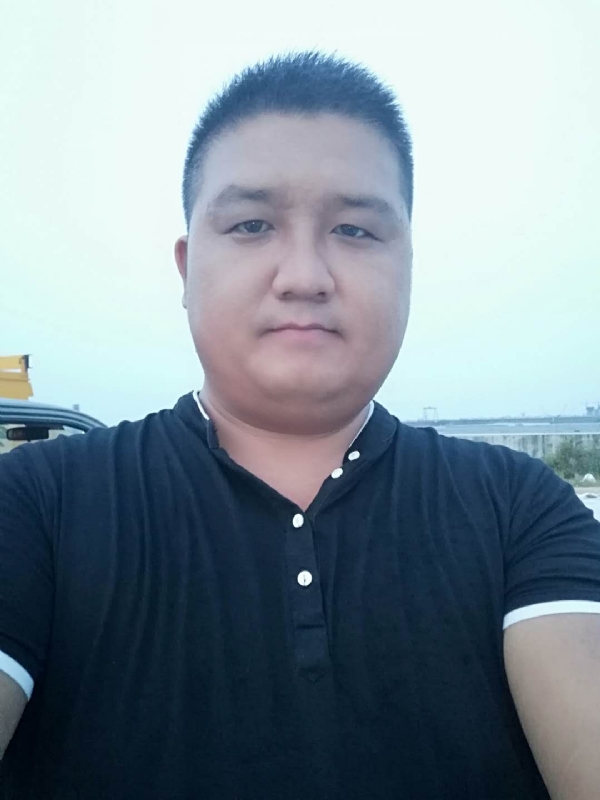 浮华的第一张照片--华安相亲网
