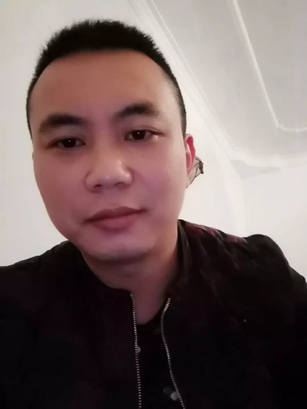 喜闻香气的第一张照片--华安相亲网