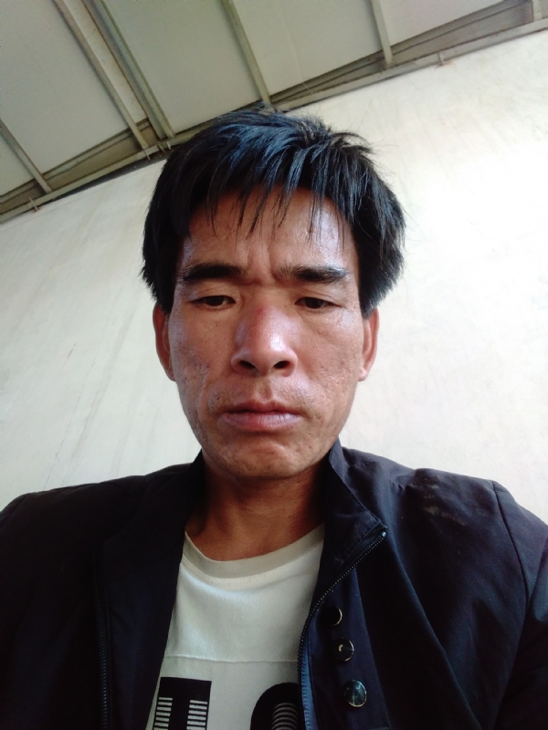 项斌的第一张照片--华安相亲网