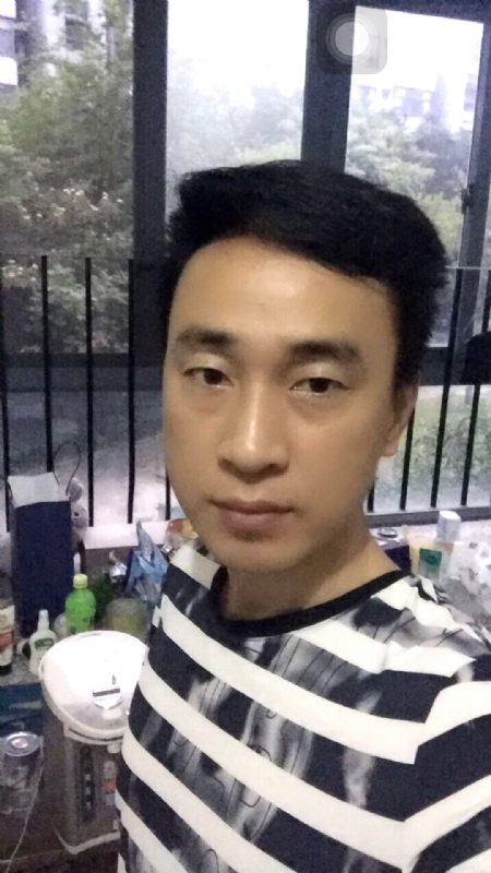 不期而遇的第一张照片--华安相亲网