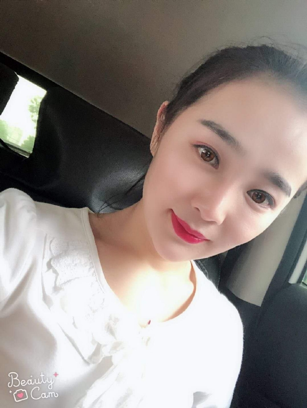 美伊的第一张照片--华安相亲网
