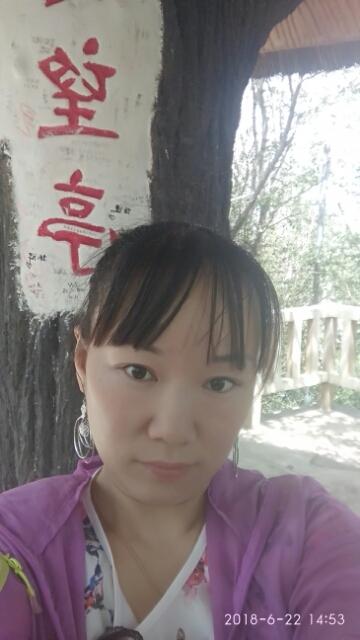 春天里的蒲谷英的第一张照片--华安相亲网