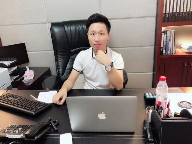 追梦的第一张照片--华安相亲网