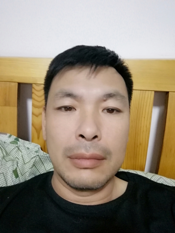 不爱当牛的第一张照片--华安相亲网