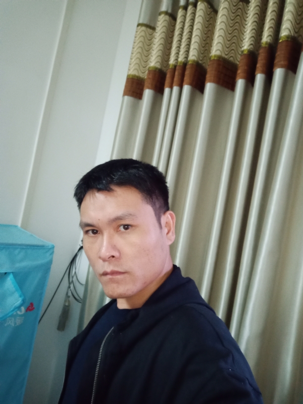 心如止水的第一张照片--华安相亲网
