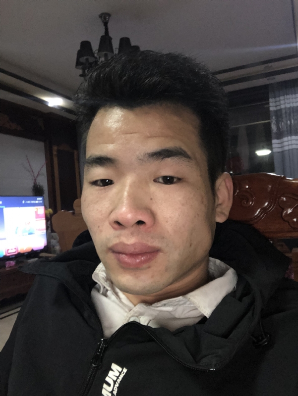 细辉的第一张照片--华安相亲网