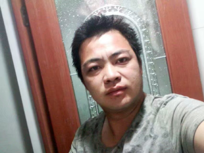 往事随风的第一张照片--华安相亲网