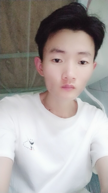 long的第一张照片--华安相亲网