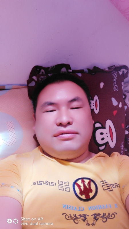 孤狼的第一张照片--华安相亲网