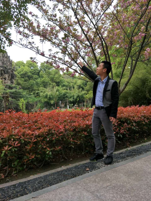 坦诚的第一张照片--华安相亲网