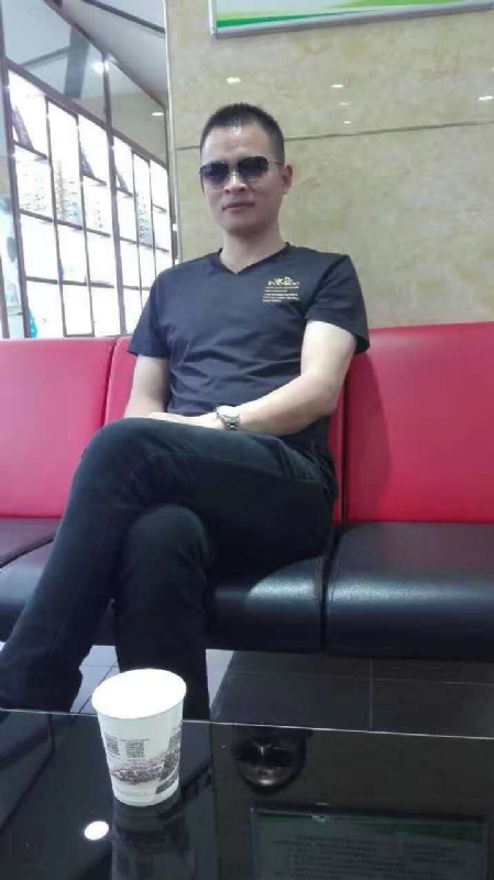珍惜的第一张照片--华安相亲网