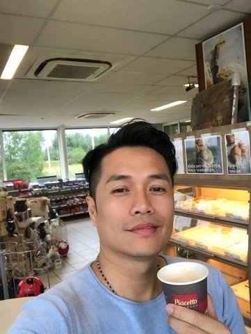 短歌的第一张照片--华安相亲网