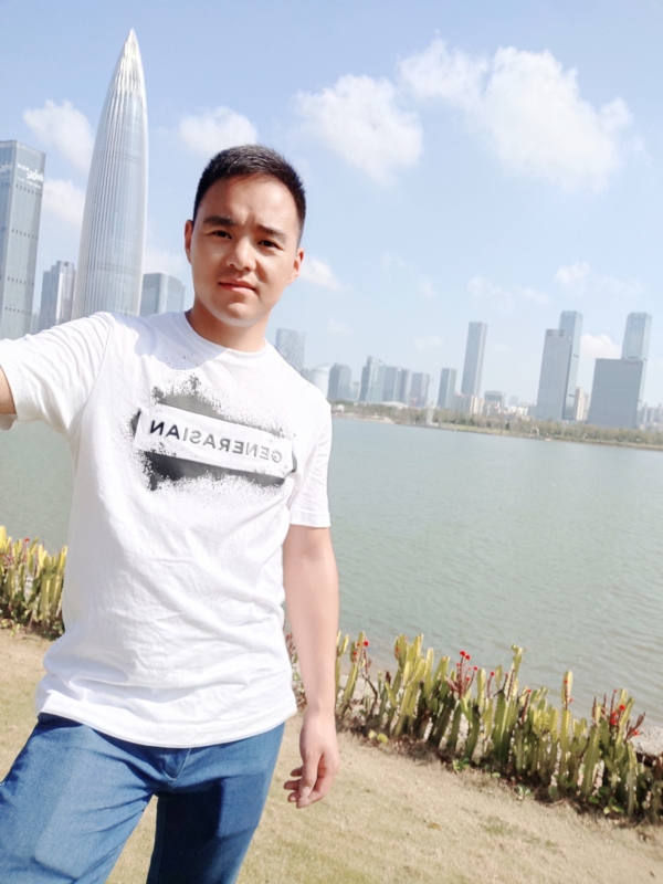 许仙敢睡蛇的第一张照片--华安相亲网