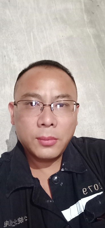 知足常乐的第一张照片--华安相亲网