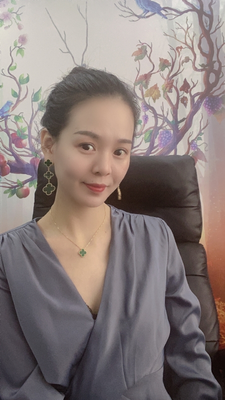 潇潇的第一张照片--华安相亲网
