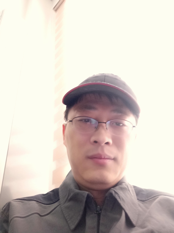 小马哥的第一张照片--华安相亲网