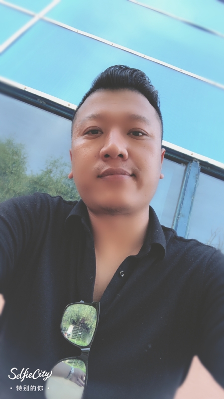 深蓝之钻的第一张照片--华安相亲网