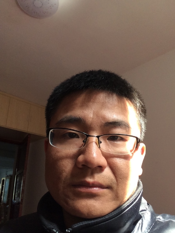 余浩浩的第一张照片--华安相亲网