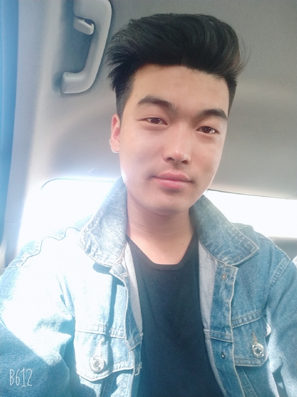 吉吉国王的第一张照片--华安相亲网