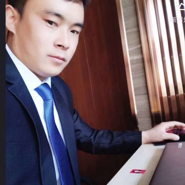 会哭的幸福的第一张照片--华安相亲网