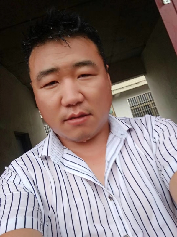 江湖中人的第一张照片--华安相亲网