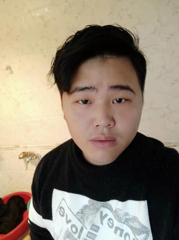 小李的第一张照片--华安相亲网