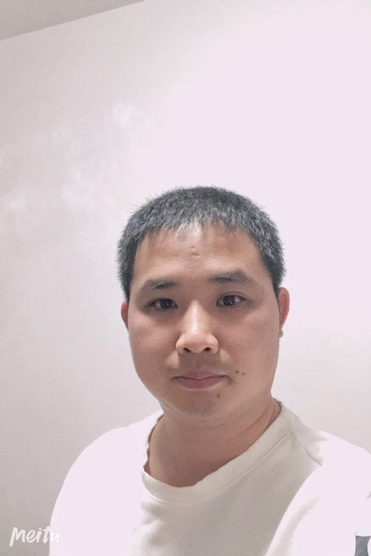 小梁的第一张照片--华安相亲网