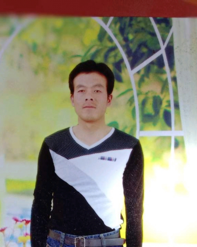 爱在哪里的第一张照片--华安相亲网