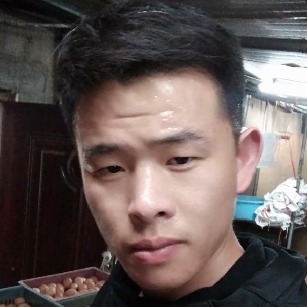 空白的第一张照片--华安相亲网