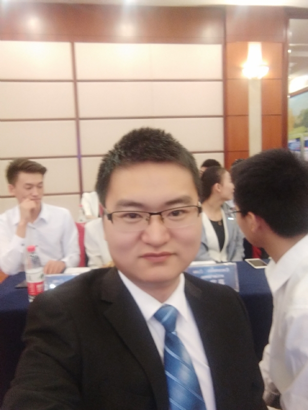 慕秋的第一张照片--华安相亲网