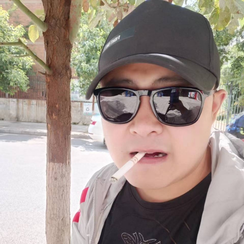 瞄小七的第一张照片--华安相亲网