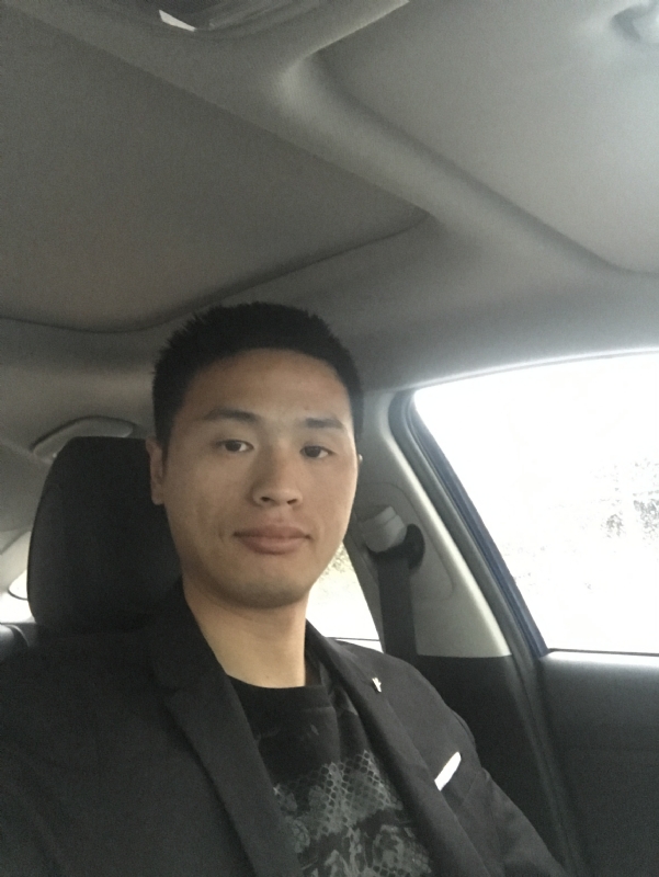 向前走的第一张照片--华安相亲网