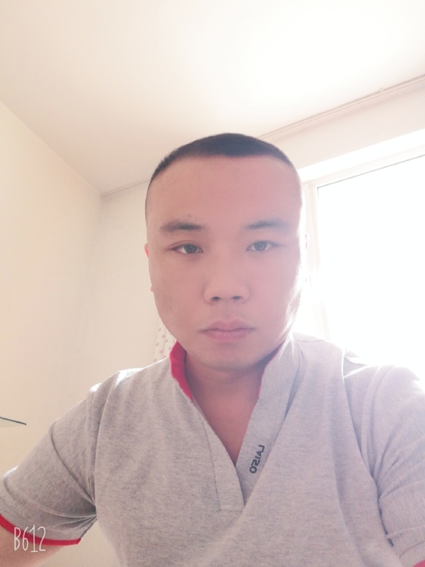 那夜的风的第一张照片--华安相亲网