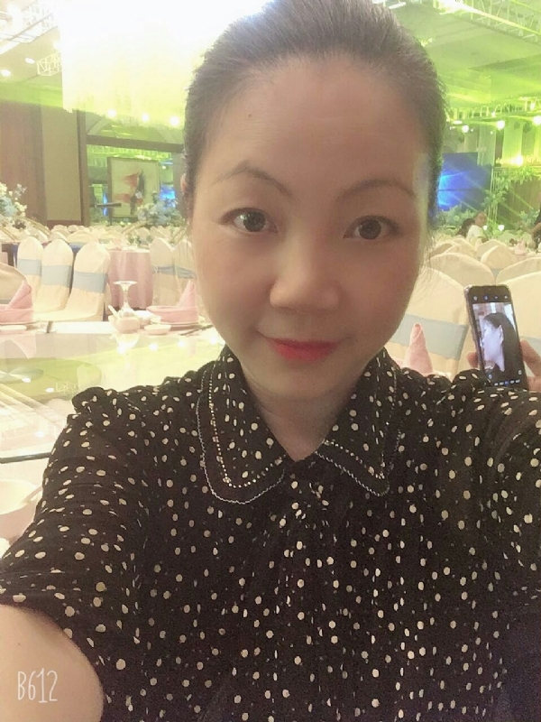 泡沫的第一张照片--华安相亲网