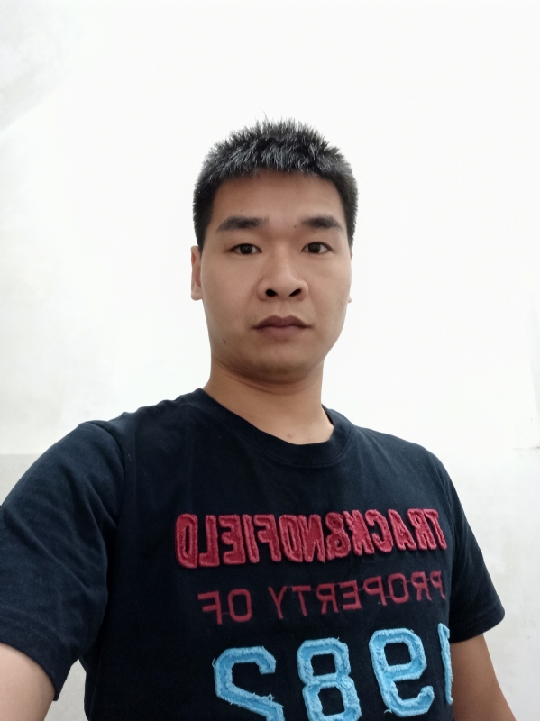 老表的第一张照片--华安相亲网