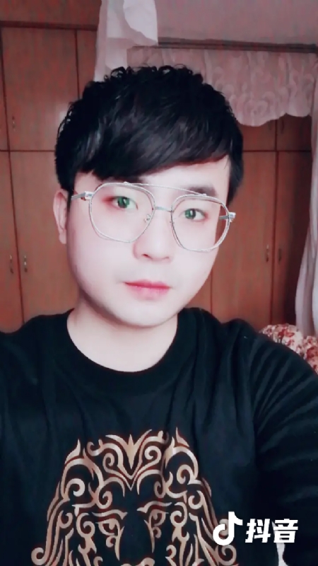 哎呦哥哥的第二张照片--华安相亲网