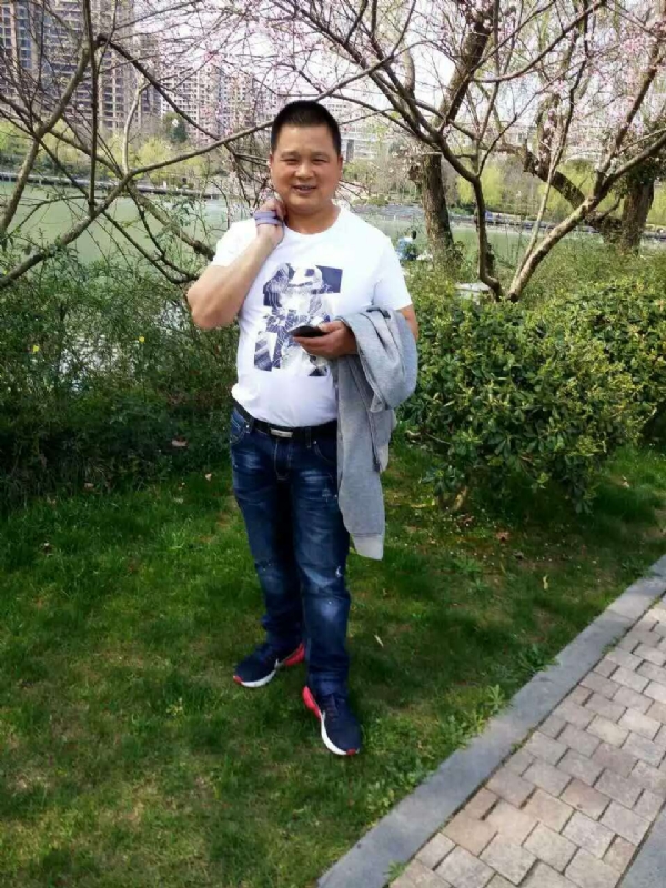 纯爷们的第一张照片--华安相亲网