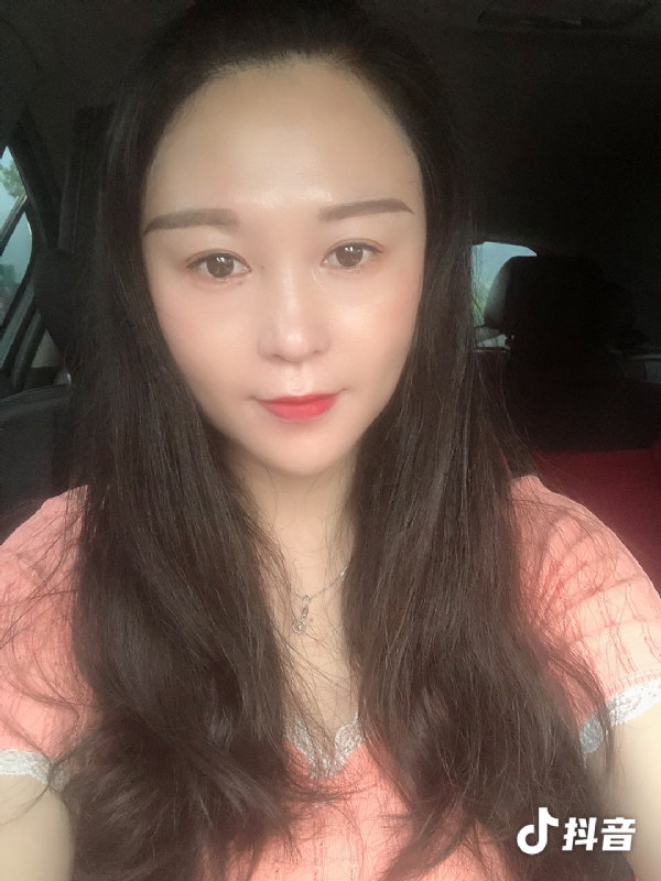 云云的第一张照片--华安相亲网