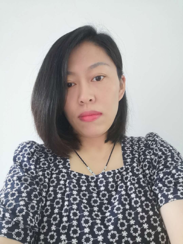 一笑而过的第一张照片--华安相亲网