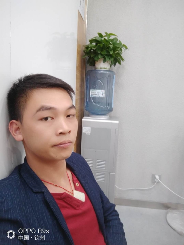 只想好好的爱一个人的第一张照片--华安相亲网