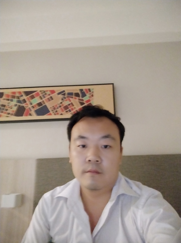 落叶寂寞的第一张照片--华安相亲网