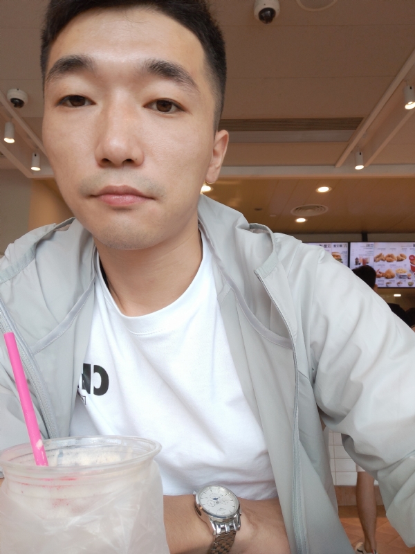 须臾数年的第四张照片--华安相亲网