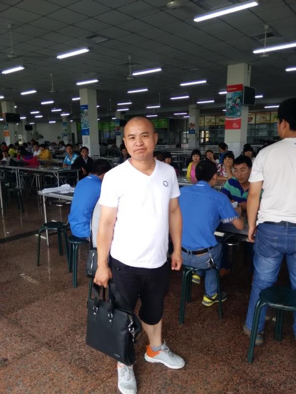 人在旅途的第五张照片--华安相亲网