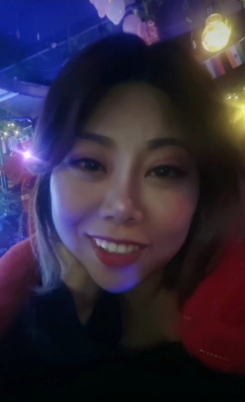 收快递的费仙女的第一张照片--华安相亲网