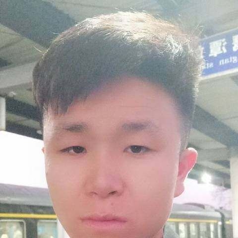 守候幸福的第一张照片--华安相亲网