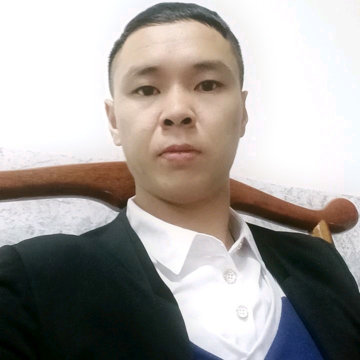 冷漠的第一张照片--华安相亲网