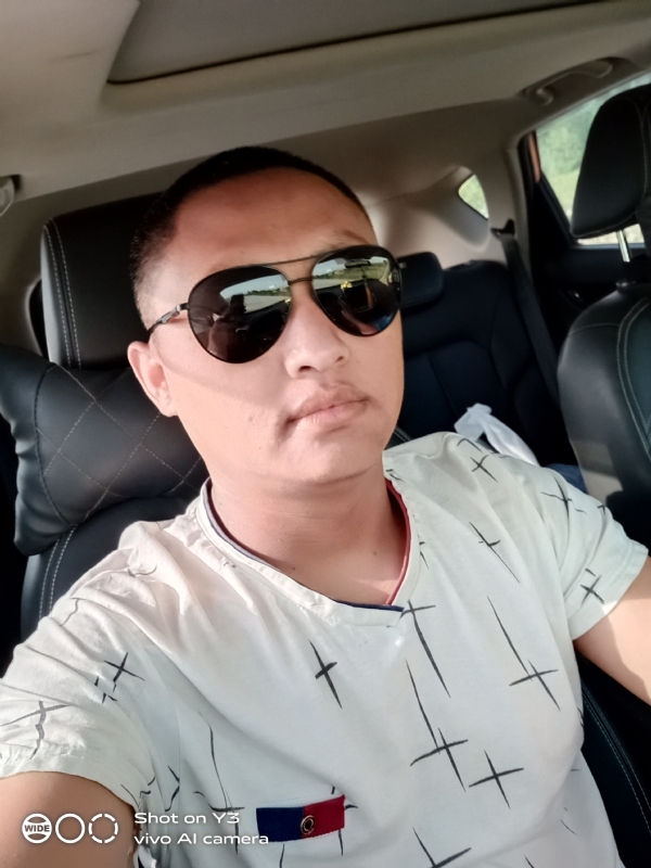 寻缘的第一张照片--华安相亲网