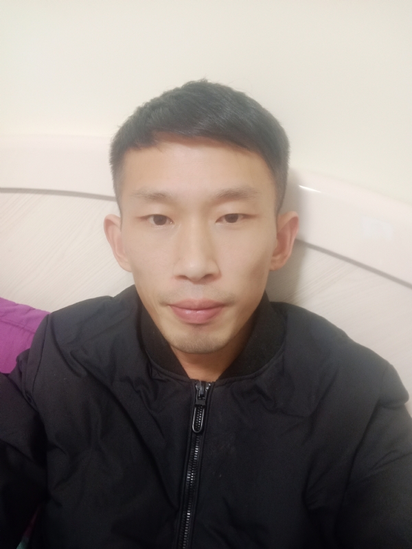 亮儿的第一张照片--华安相亲网