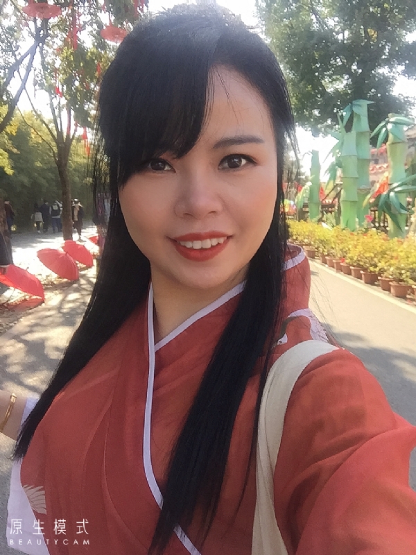 妮妮的第一张照片--华安相亲网