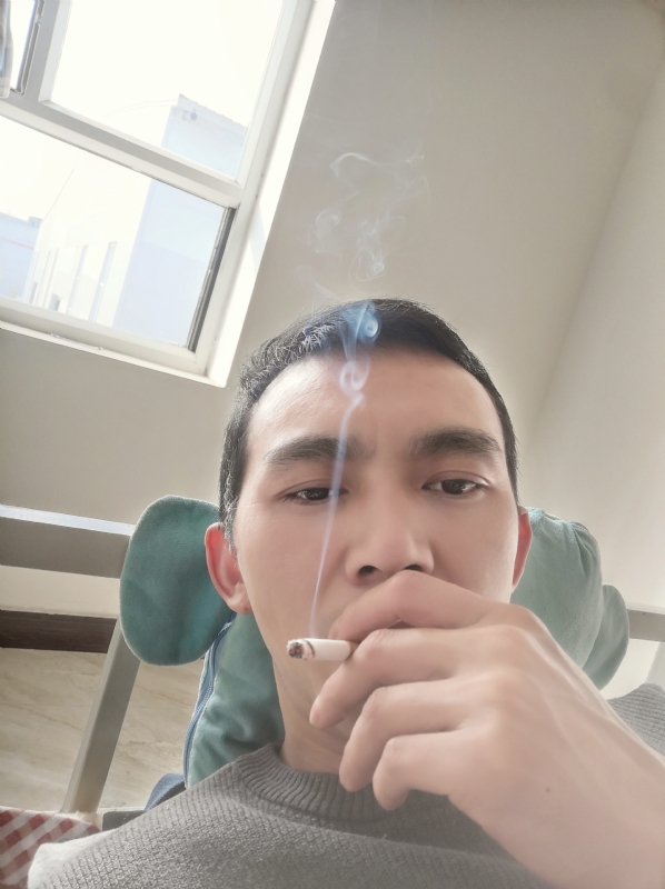 殇情的第一张照片--华安相亲网